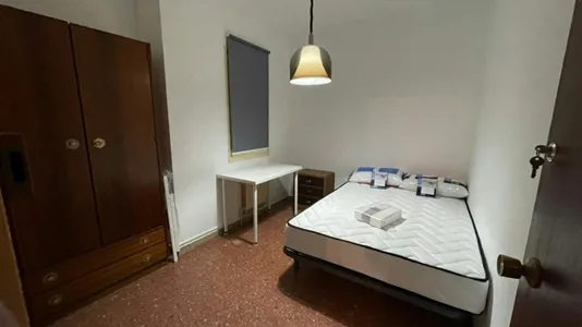 Rooms in Barcelona Les Corts - photo 1