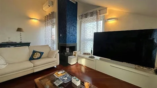 Apartments in Sesto San Giovanni - photo 5