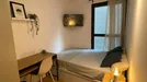 Room for rent, L'Hospitalet de Llobregat, Cataluña, &lt;span class=&quot;blurred street&quot; onclick=&quot;ProcessAdRequest(7418077)&quot;&gt;&lt;span class=&quot;hint&quot;&gt;See streetname&lt;/span&gt;[xxxxxxxxxxxxx]&lt;/span&gt;