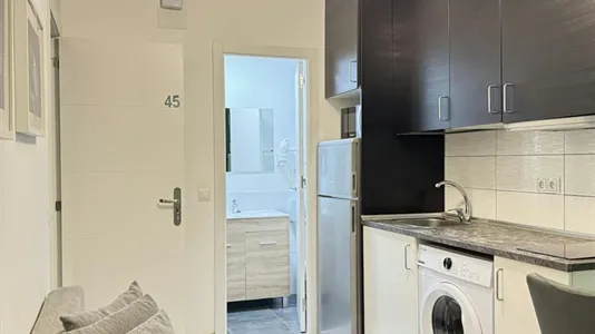 Apartments in Madrid Centro - photo 10