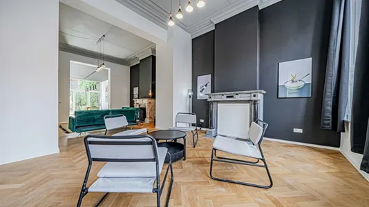 Rooms in Charleroi - photo 8
