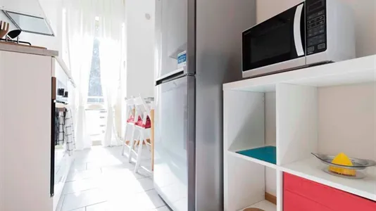 Rooms in Roma Municipio IX – EUR - photo 7