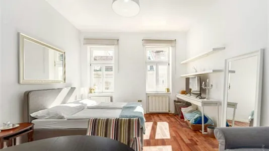 Apartments in Vienna Alsergrund - photo 8