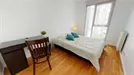 Room for rent, Lyon, Auvergne-Rhône-Alpes, &lt;span class=&quot;blurred street&quot; onclick=&quot;ProcessAdRequest(10308449)&quot;&gt;&lt;span class=&quot;hint&quot;&gt;See streetname&lt;/span&gt;[xxxxxxxxxxxxx]&lt;/span&gt;