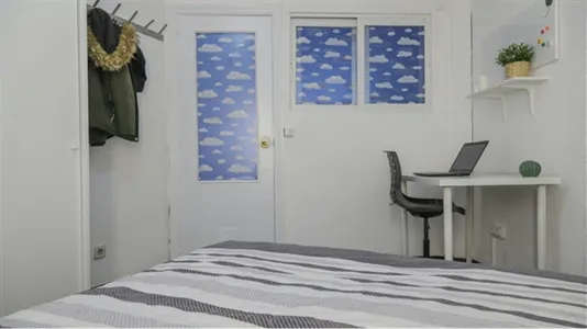 Rooms in Madrid Ciudad Lineal - photo 4