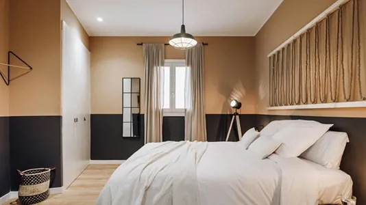 Rooms in Barcelona Eixample - photo 2