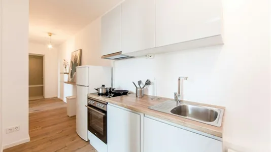 Rooms in Berlin Mitte - photo 9