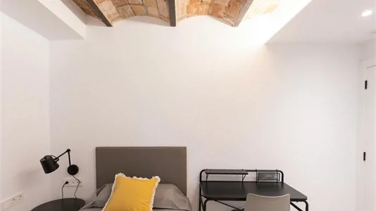 Rooms in Barcelona Sarrià-St. Gervasi - photo 3