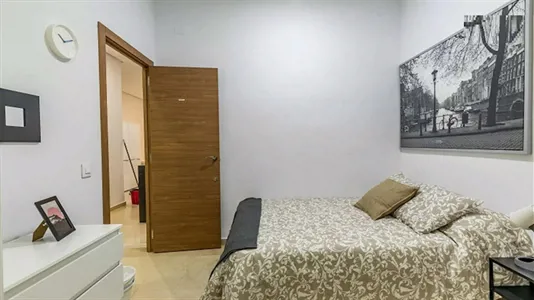 Rooms in Valencia Ciutat Vella - photo 3