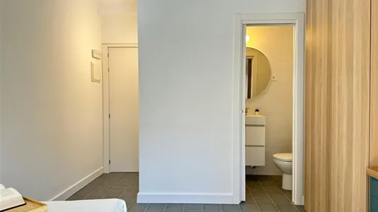 Rooms in Madrid San Blas - photo 4