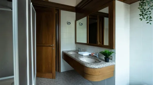 Rooms in Lecco - photo 5