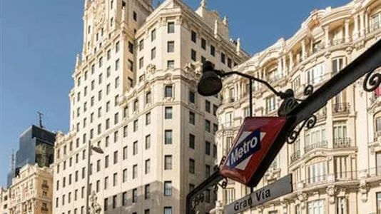 Rooms in Madrid Centro - photo 7