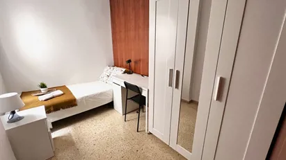 Room for rent in Tavernes Blanques, Comunidad Valenciana