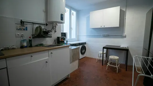 Rooms in Valencia Ciutat Vella - photo 8