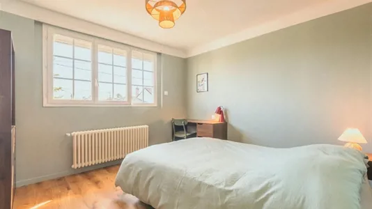 Rooms in L'Haÿ-les-Roses - photo 1