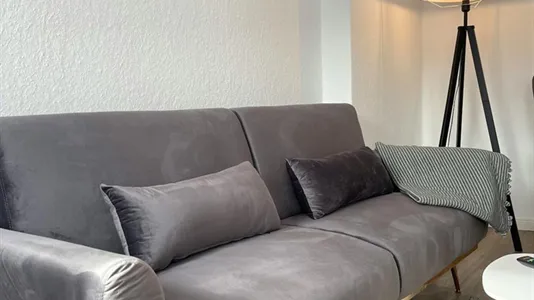 Apartments in Hamburg Eimsbuttel - photo 1