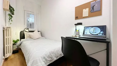 Room for rent in Madrid Ciudad Lineal, Madrid