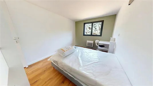 Rooms in Lyon - photo 2
