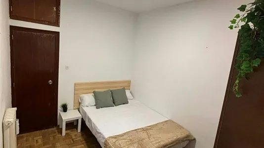 Rooms in Madrid Salamanca - photo 1