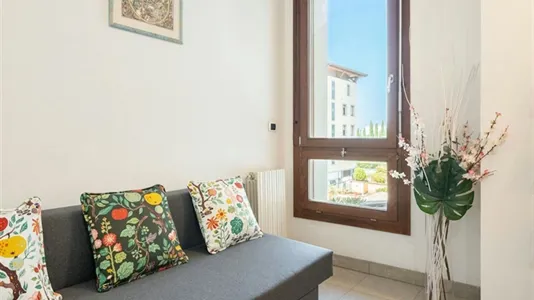 Apartments in Florence - photo 2