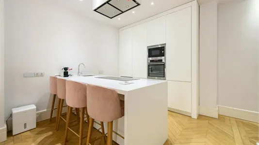 Apartments in Madrid Centro - photo 2
