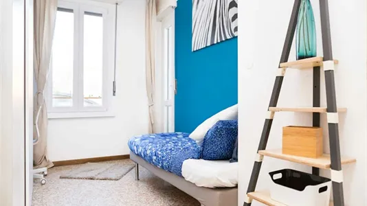 Rooms in Milano Zona 8 - Fiera, Gallaratese, Quarto Oggiaro - photo 7