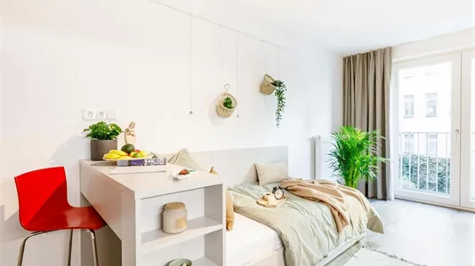 Apartments in Berlin Mitte - photo 3