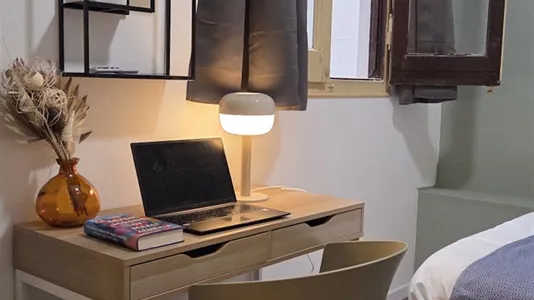 Rooms in Barcelona Eixample - photo 6