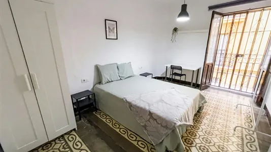 Rooms in El Fontanal - photo 2