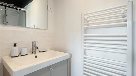 Rooms in Paris 18ème arrondissement - Montmartre - photo 4