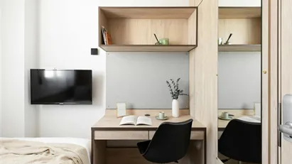 Room for rent in Madrid Moncloa-Aravaca, Madrid