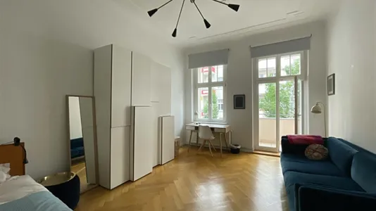 Rooms in Berlin Treptow-Köpenick - photo 3