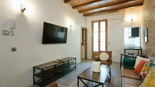Apartments in Barcelona Sants-Montjuïc - photo 2
