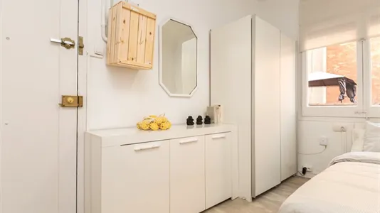 Apartments in Barcelona Eixample - photo 8