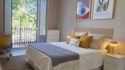 Rooms in Barcelona Eixample - photo 6