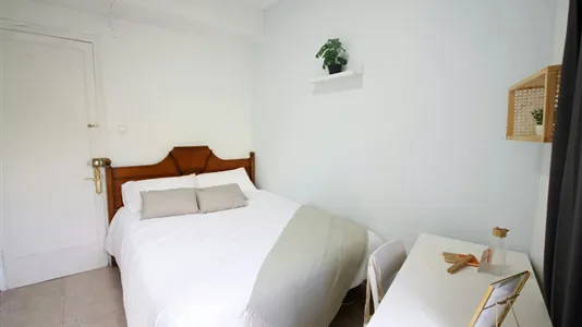 Rooms in Barcelona Sant Andreu - photo 5