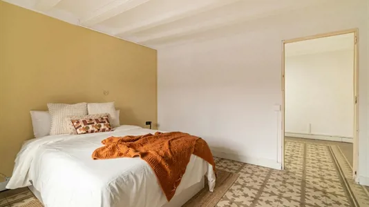 Rooms in Barcelona Ciutat Vella - photo 3