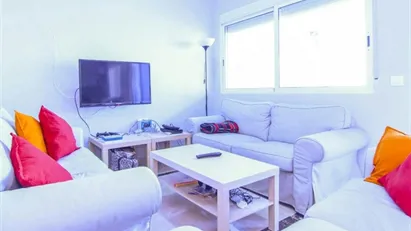 Room for rent in Tavernes Blanques, Comunidad Valenciana