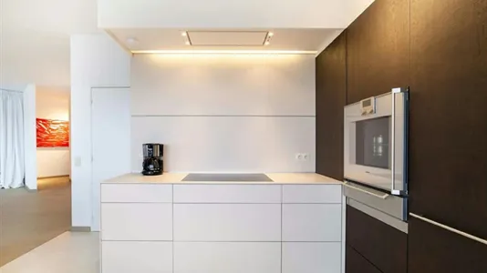 Apartments in Stad Antwerp - photo 2