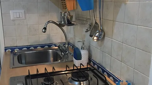 Apartments in Roma Municipio XII – Monte Verde - photo 4