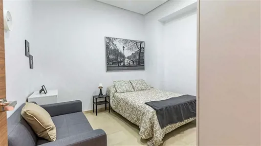 Rooms in Valencia Ciutat Vella - photo 1