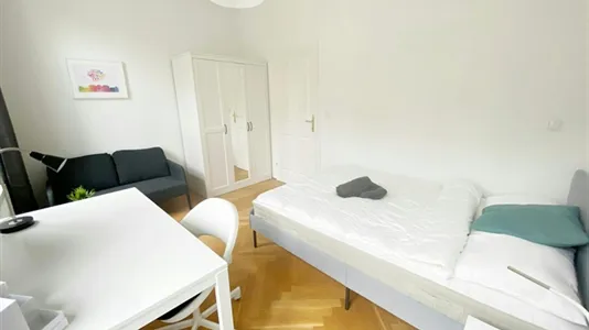 Rooms in Wien Währing - photo 8