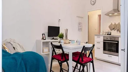 Room for rent in Milano Zona 6 - Barona, Lorenteggio, Milan