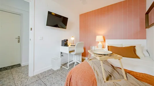 Rooms in Villaviciosa de Odón - photo 2
