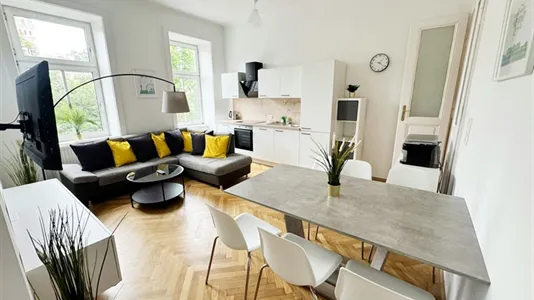 Rooms in Wien Mariahilf - photo 2