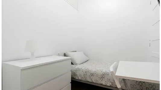 Rooms in Location is not specified - photo 1