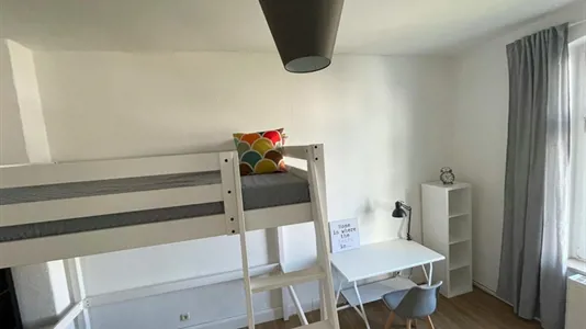 Rooms in Magdeburg - photo 1