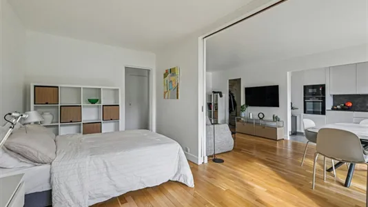 Apartments in Paris 15ème arrondissement - photo 5