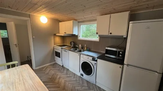 Houses in Värmdö - photo 4