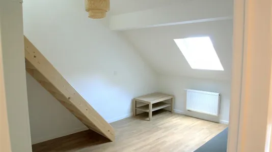 Houses in Brussels Schaarbeek - photo 4